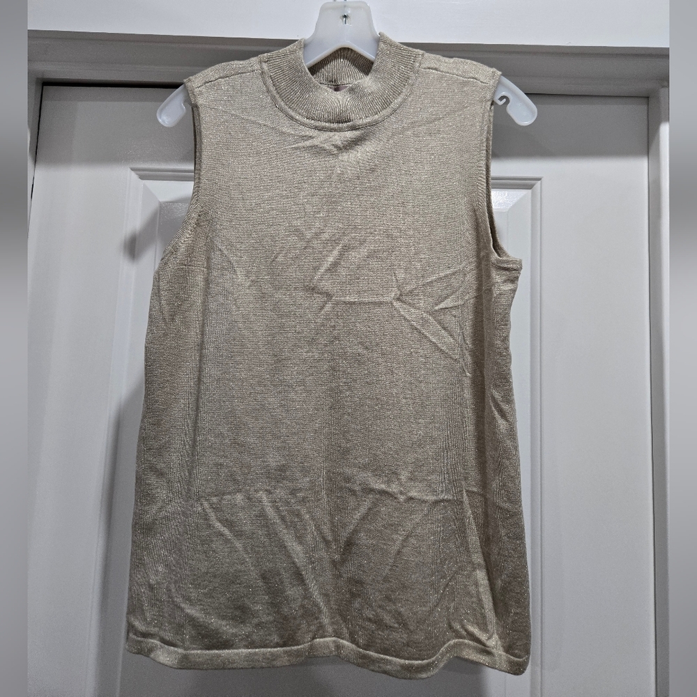 NWT Chicos Turtleneck Tank